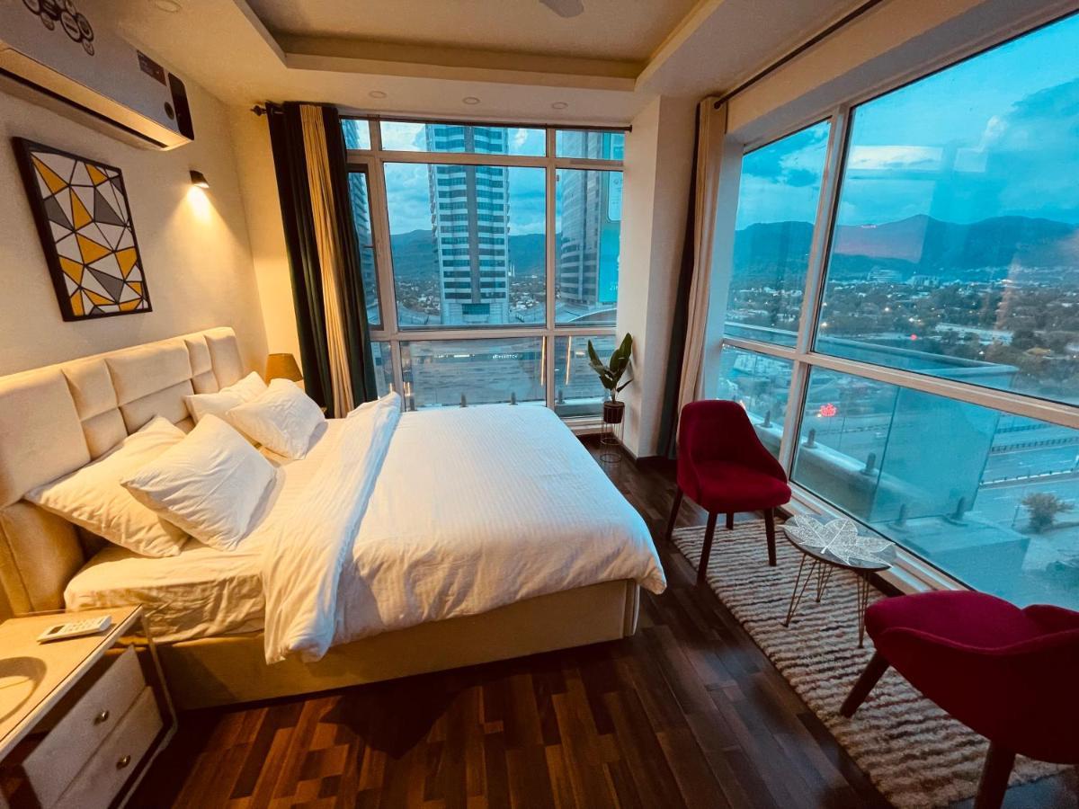 High Rise Presidential Suite In Elysium Opp Centaurus Islamabad Eksteriør bilde